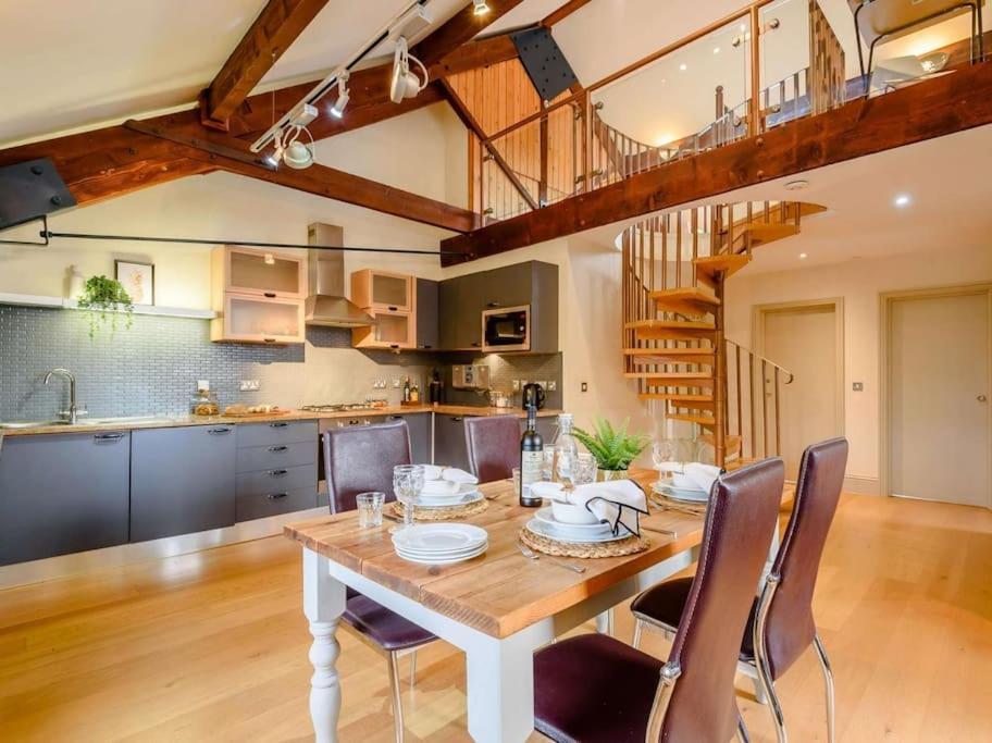 Woodmill Bakewell Riverside 아파트 외부 사진